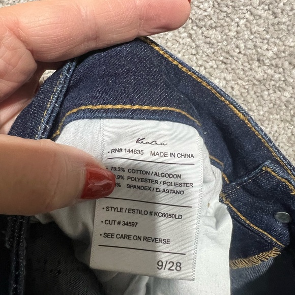 Kancan Woman’s Dark Wash Skinny Stretch Distressed Denim Jeans Size 9/29 - Picture 9 of 9